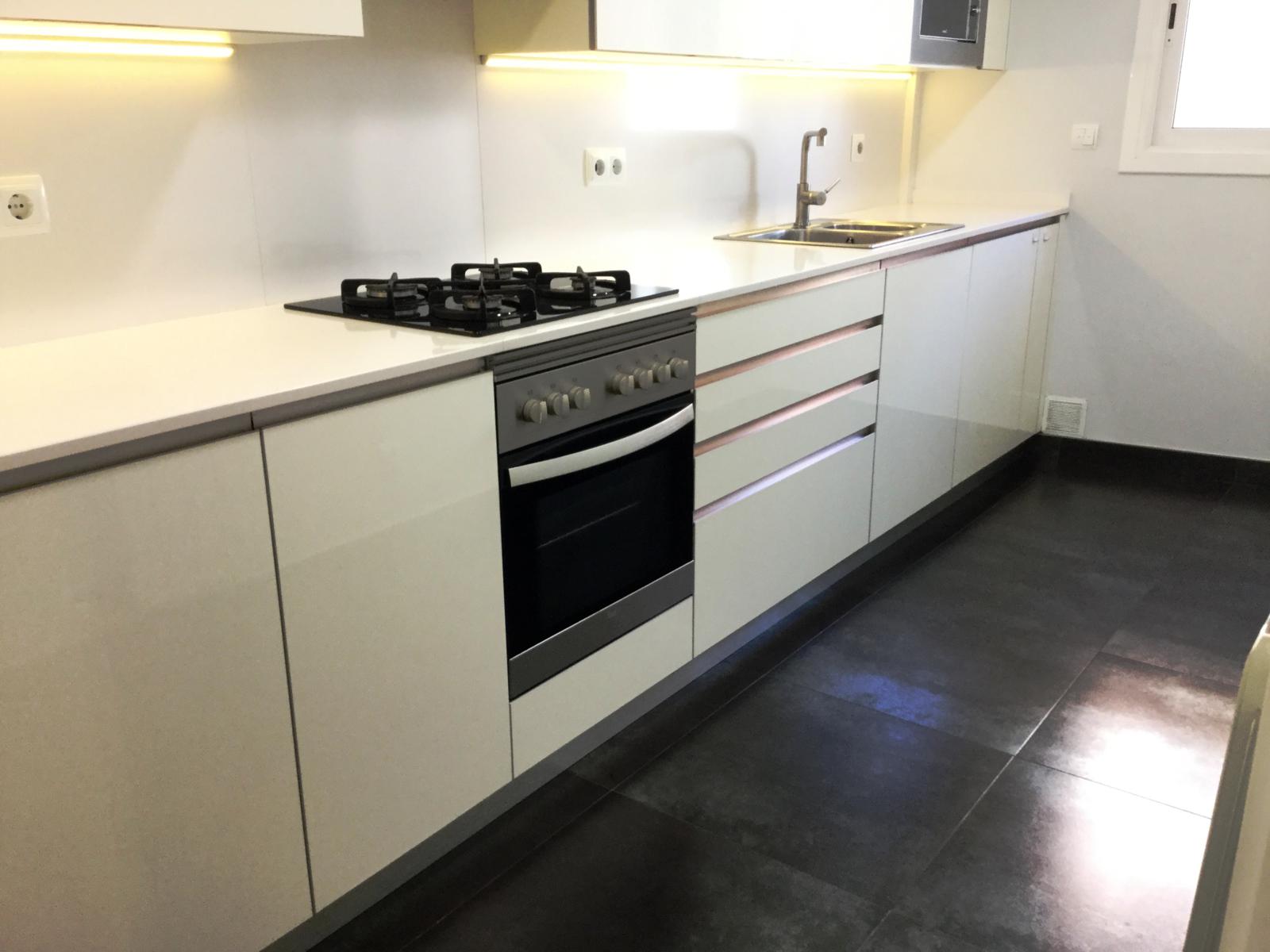 [DEMO] Piso luminoso de 3 habitaciones en el centro de Granollers · fotografía 1