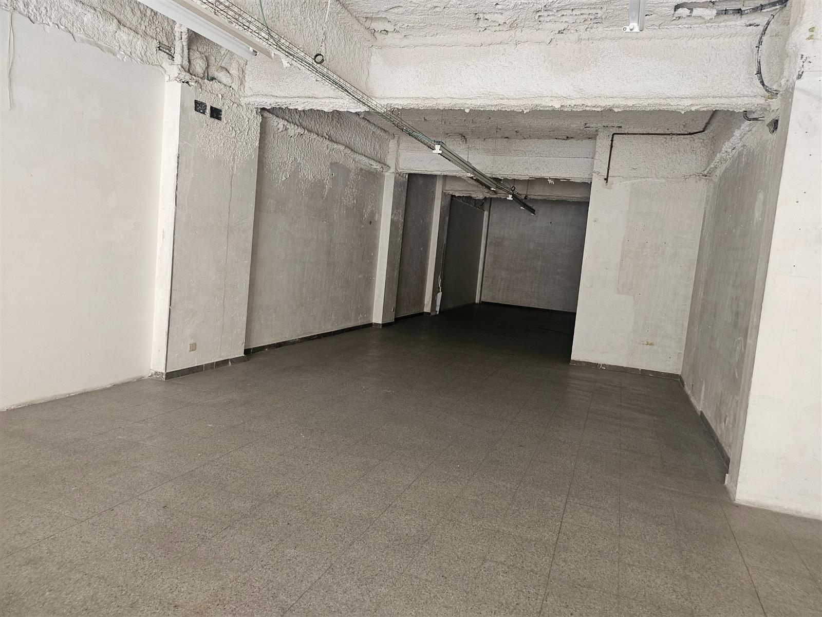 Local comercial de 132 m² en venta en Granollers · fotografía 1