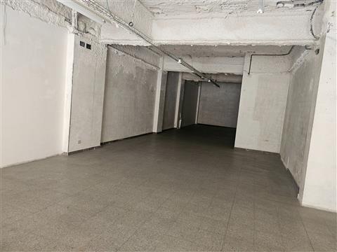 Local comercial de 132 m² en venta en Granollers