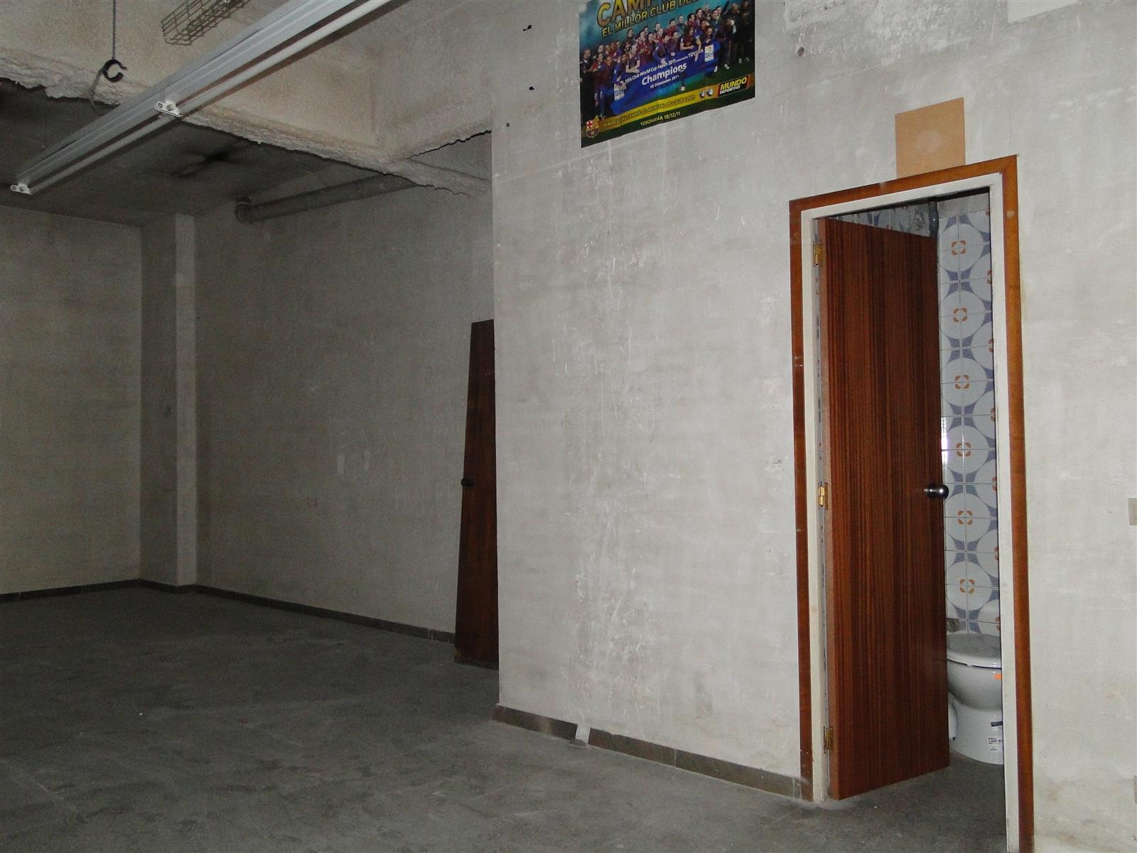 Local comercial de 132 m² en venta en Granollers · fotografía 10