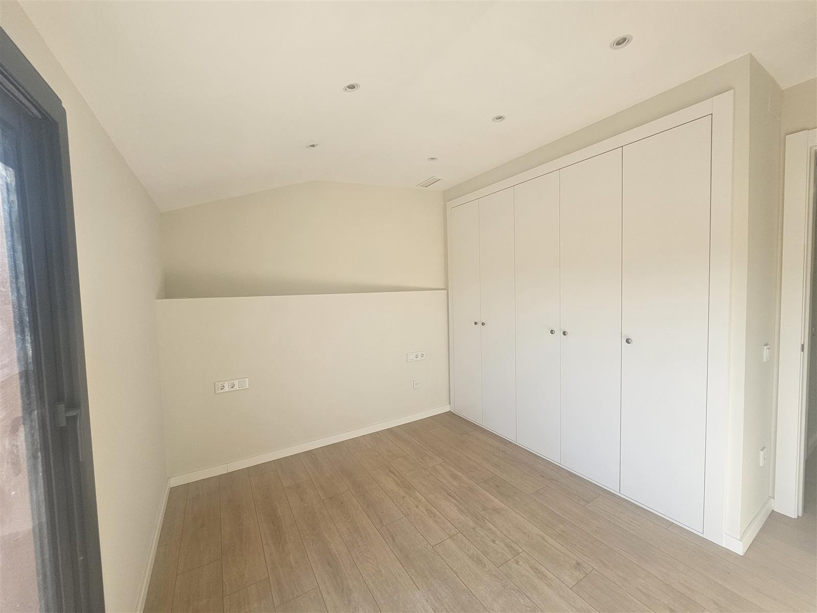 Vivienda de obra nueva con 4 habitaciones en Lliçà d'Amunt · fotografía 13